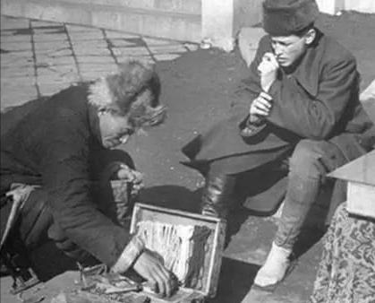 最新擦皮鞋,最新擦皮鞋，小巷中的秘密寶藏，探尋特色小店的魅力