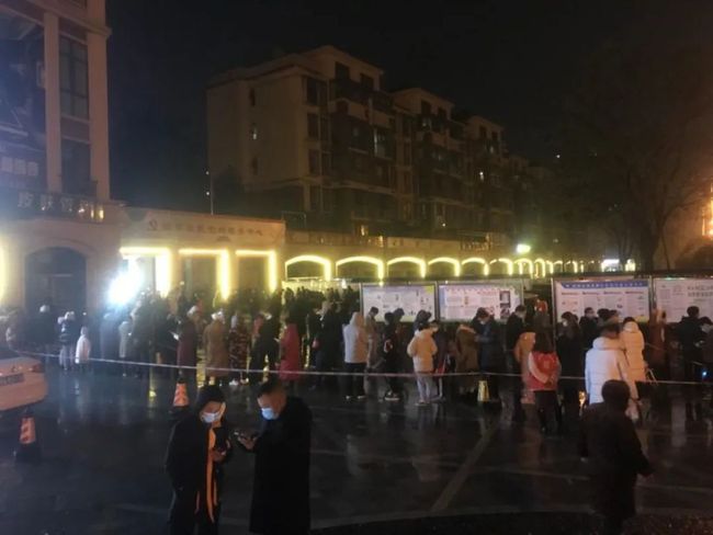 成都郫都抗疫日常，溫馨抗疫，守護家園的最新進展