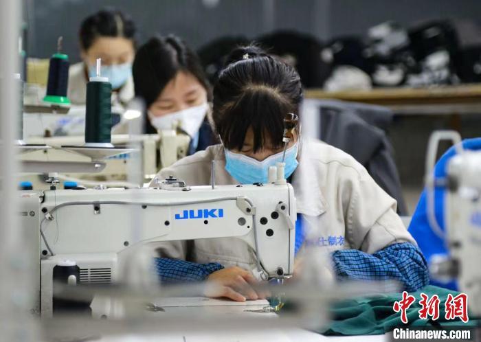 新奧長期免費(fèi)資料大全,深度研究解析_超高清版55.816