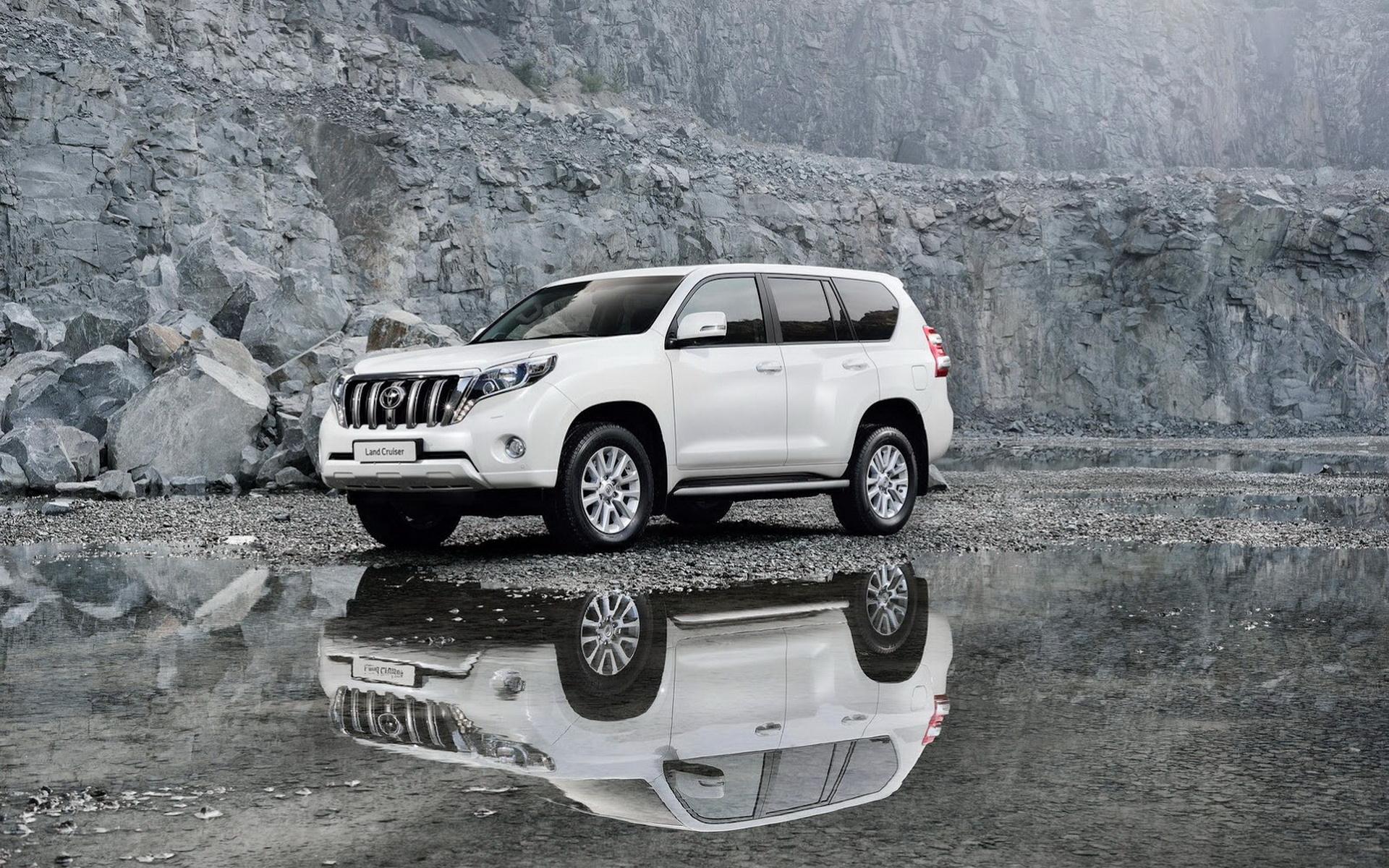 豐田普拉多最新車型全面解析與使用指南