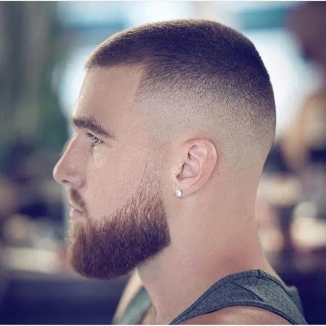 時尚短發(fā)女發(fā)型推薦,時尚短發(fā)女發(fā)型推薦，打造魅力造型的精選指南