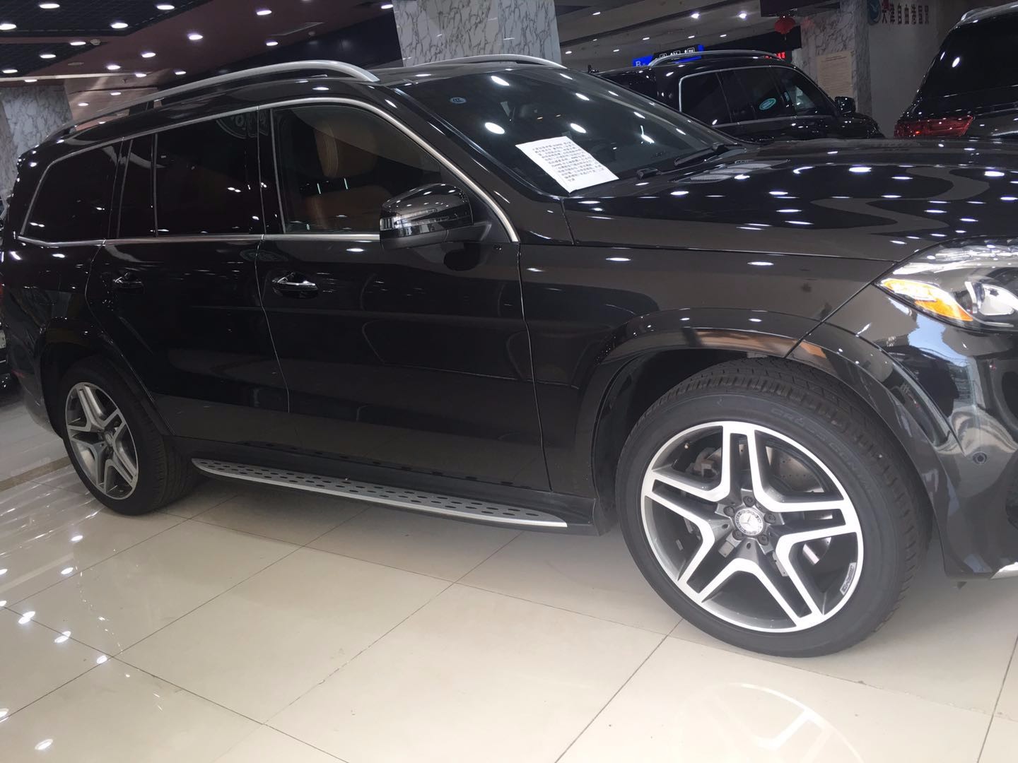 奔馳GLS450最新報(bào)價(jià)及市場深度解析與購買指南