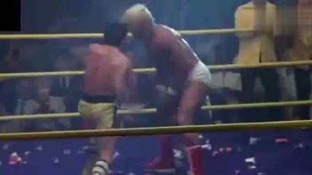 史泰龍?jiān)赪WE展現(xiàn)不滅斗志，激戰(zhàn)瞬間回顧！