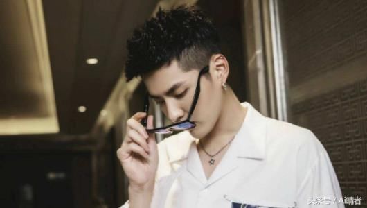 吳亦凡參加rap比賽,吳亦凡參加Rap比賽，音樂舞臺上的閃耀之星