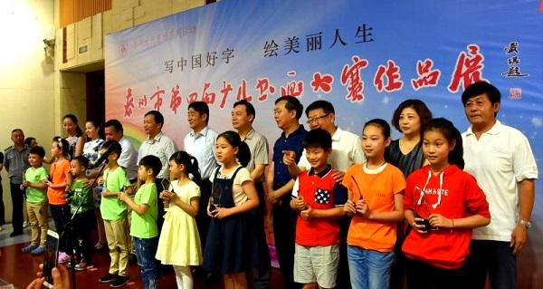 素描比賽作品，時代印記與藝術(shù)的傳承風(fēng)采