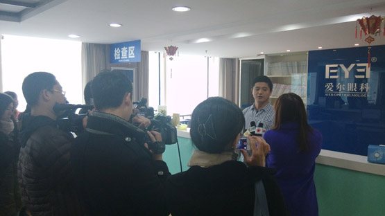 ICL最新動(dòng)態(tài)揭秘，小巷隱藏寶藏的特色小店奇遇記