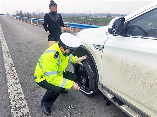 時(shí)代背景下的駕駛?cè)瞬耪心贾?，商丘司機(jī)招聘信息全面解析