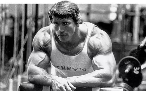 施瓦辛格經(jīng)典動作電影回顧，電影大全一覽無余！