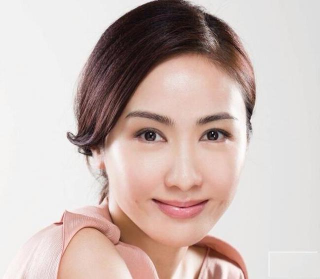 明星吃燕窩,明星吃燕窩，從改變開始，自信與成就感的奇妙旅程