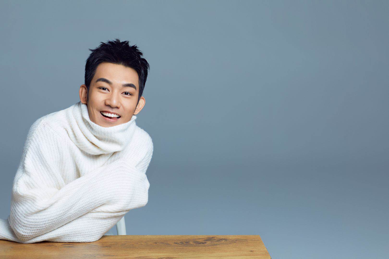 林湖，從舞臺(tái)到熒屏的自信成就之路