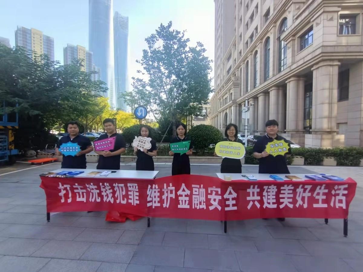 深度探討與分析，百年人壽的上市之路