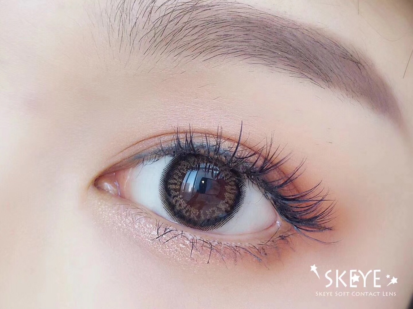 最新美瞳款式推薦，邂逅自然之美，啟程尋找內(nèi)心寧?kù)o的時(shí)尚之旅