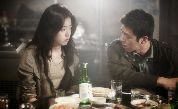 電影創(chuàng)可貼，成長(zhǎng)之路的自信與成就引領(lǐng)者