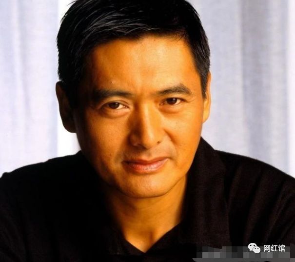 周潤發(fā)演員,周潤發(fā)演員，巷弄深處的星光與隱藏小店的奇遇