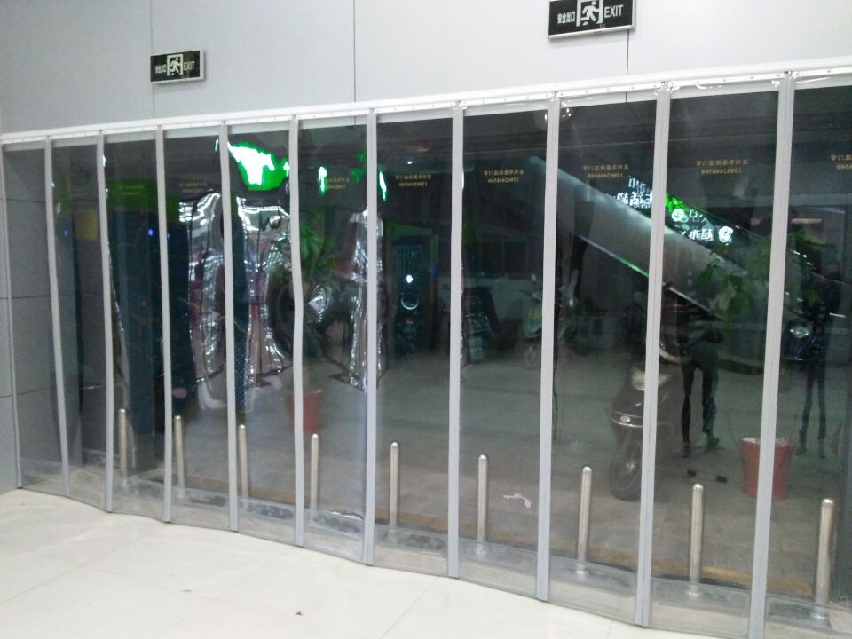 磁吸門簾價(jià)格探析，如何確定合適的價(jià)格？