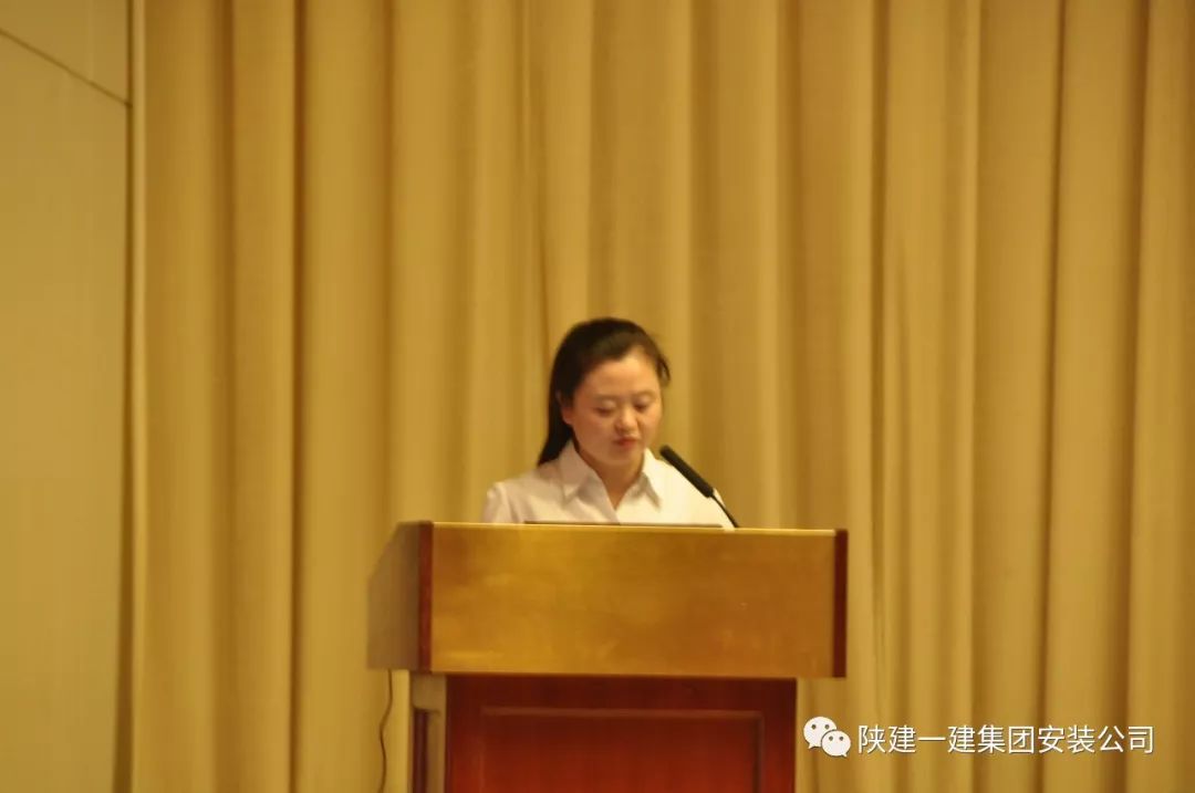 演員丁珊珊,演員丁珊珊，從舞臺到人生，變化帶來自信與成就感的旅程