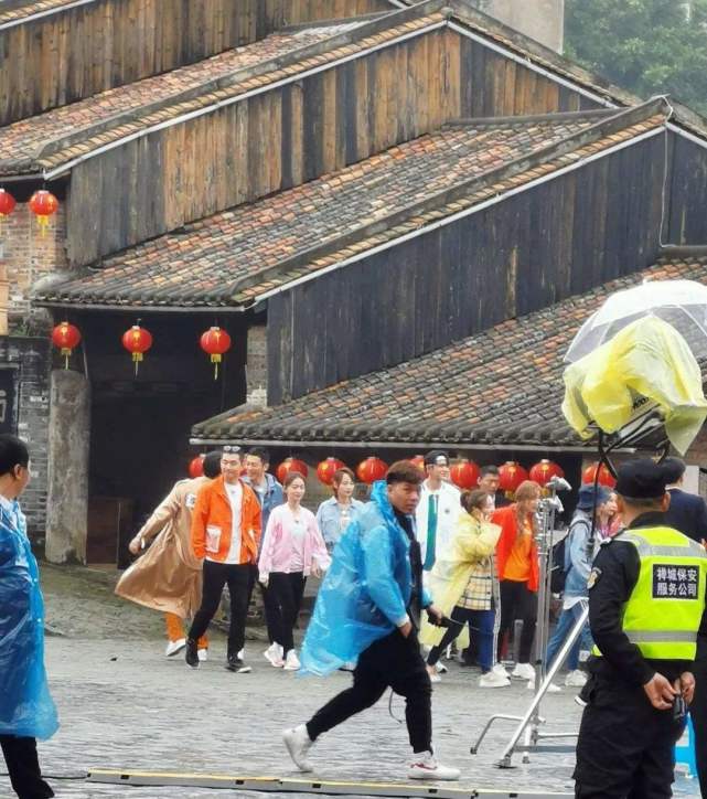 跑男最新一期拍攝地揭曉，時(shí)代足跡下的歡樂(lè)傳遞之旅