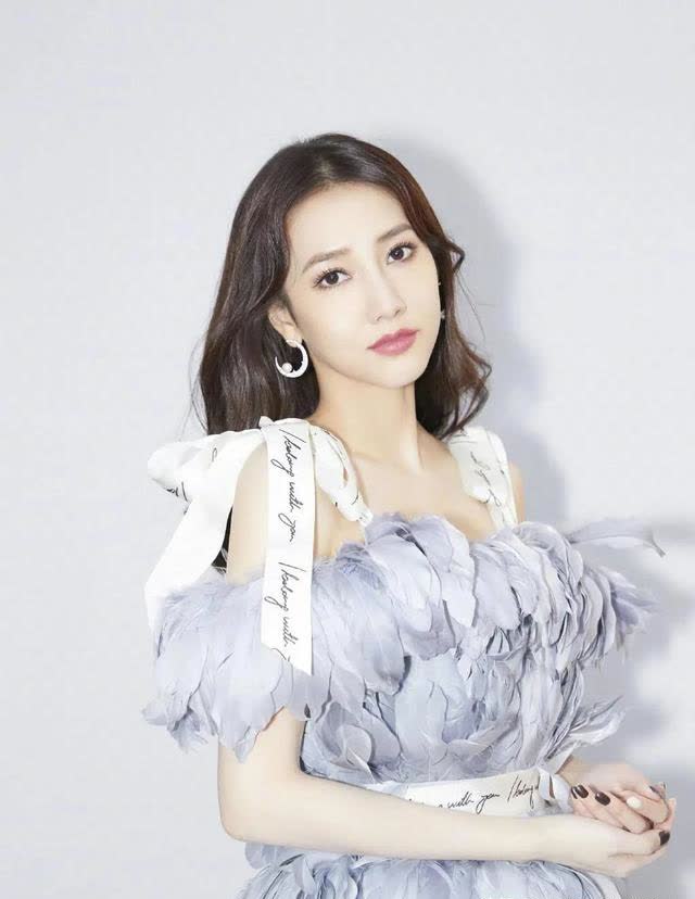 女明星全部的心靈與自然美景之旅