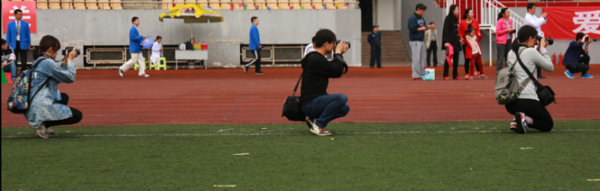 真人姓交大比賽，小巷深處的獨(dú)特風(fēng)情與挑戰(zhàn)