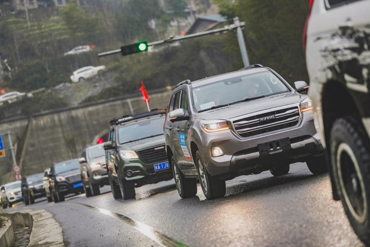 余闖新作揭秘，科技與藝術(shù)的融合之美探索