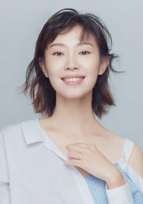 王佳佳的最新動態(tài)，力量中的變化，自信與成就感的展現(xiàn)