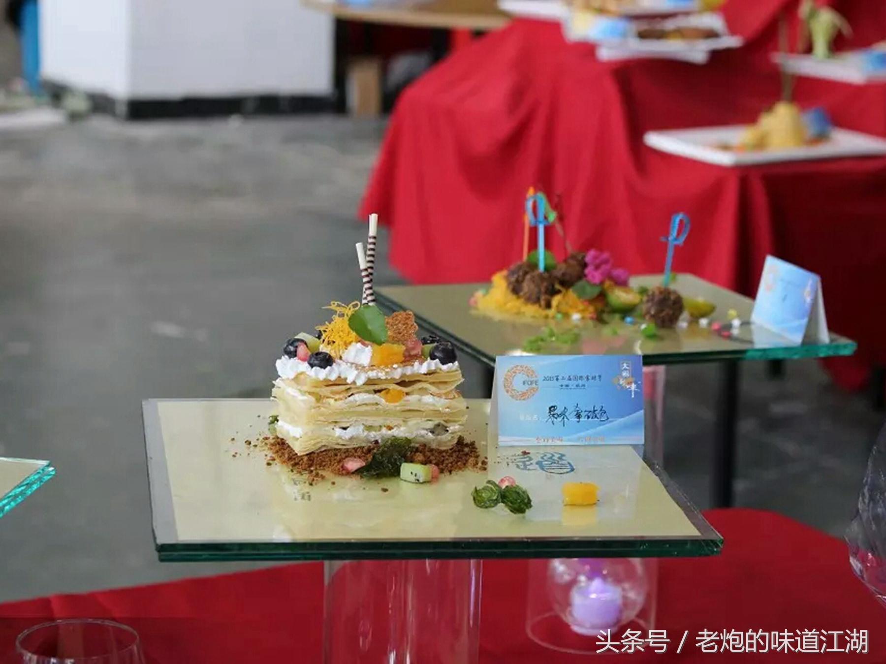 廚師超燃烹飪對(duì)決，視覺盛宴的廚藝比賽視頻！