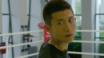 張一山最新動(dòng)態(tài)揭秘，城市生活的溫馨日常與友情之旅