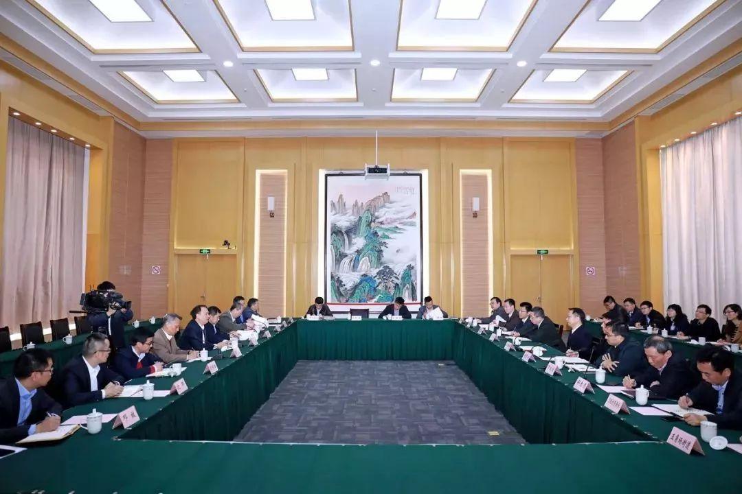 丁歡歡最新自然之旅，探尋內心寧靜與自然的魅力