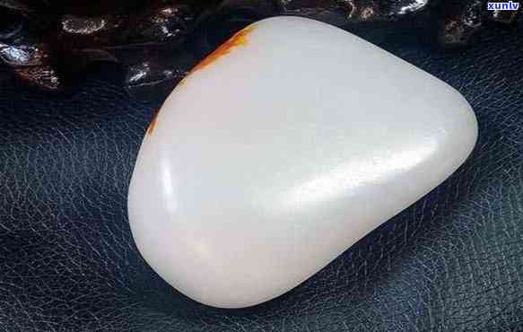 羊脂玉的價格波動與不斷學習的價值，玉石人生的成就之路