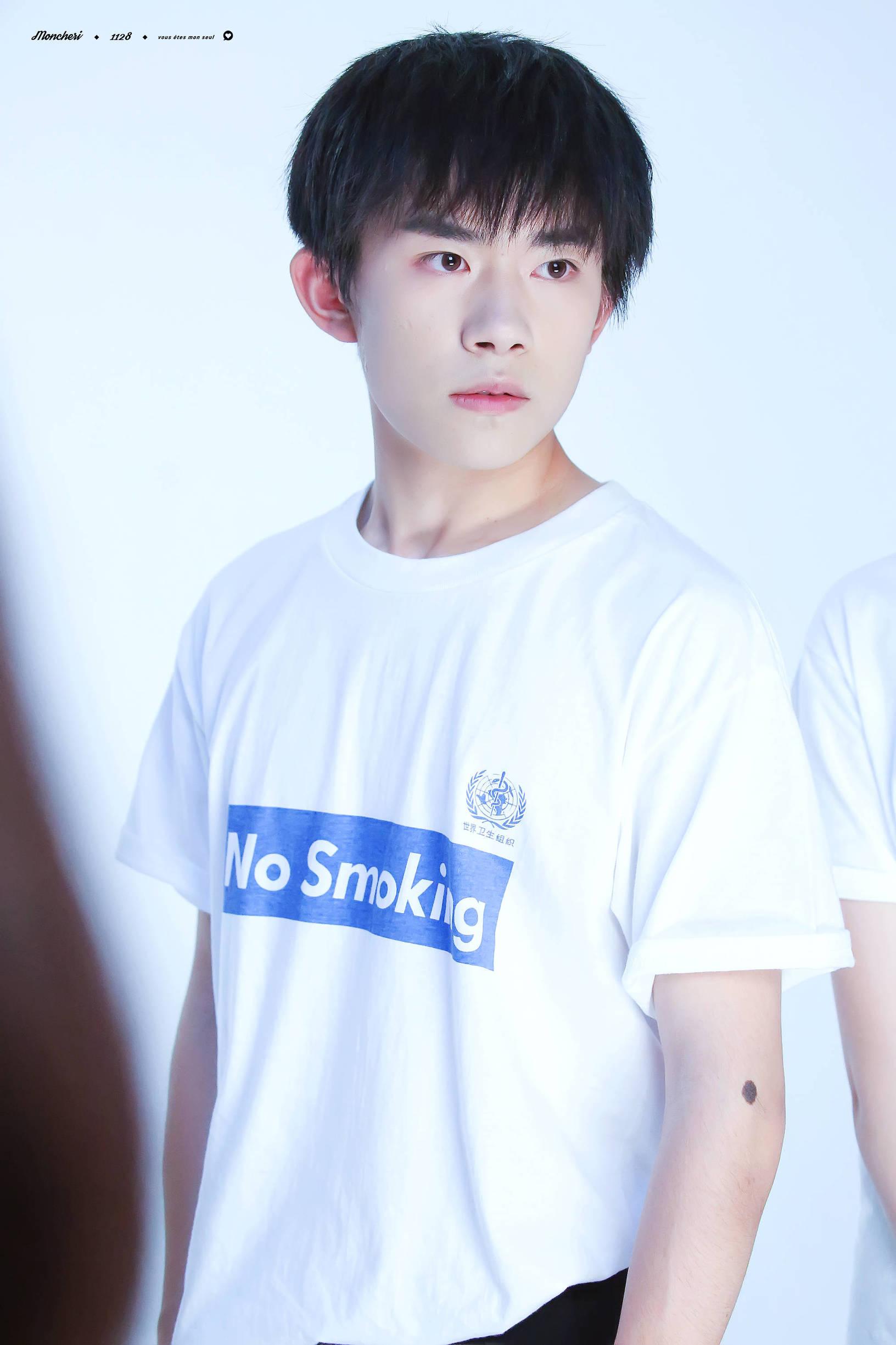 易烊千璽高清最新照片，視覺盛宴的獨家呈現(xiàn)