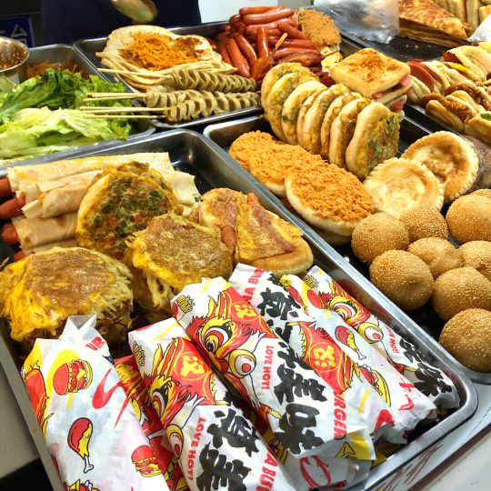 最新學校餅類小吃探秘與嘗鮮指南 ????